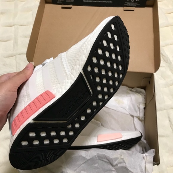 adidas NMD R1 White Rose - Picture 3 of 5